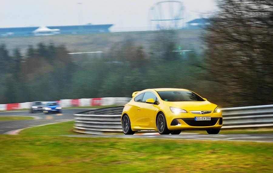  Opel Astra OPC 2012 года  (фото 47 из 64)